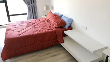 1 bedroom, iron/ironing board