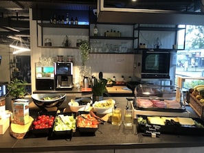 Daily buffet breakfast (EUR 17.50 per person)