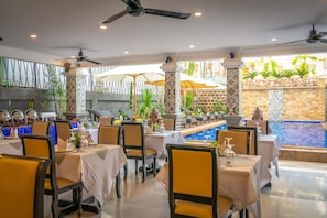 Breakfast, lunch and dinner served  - Popular Hotel & Spa (Siem Reap)