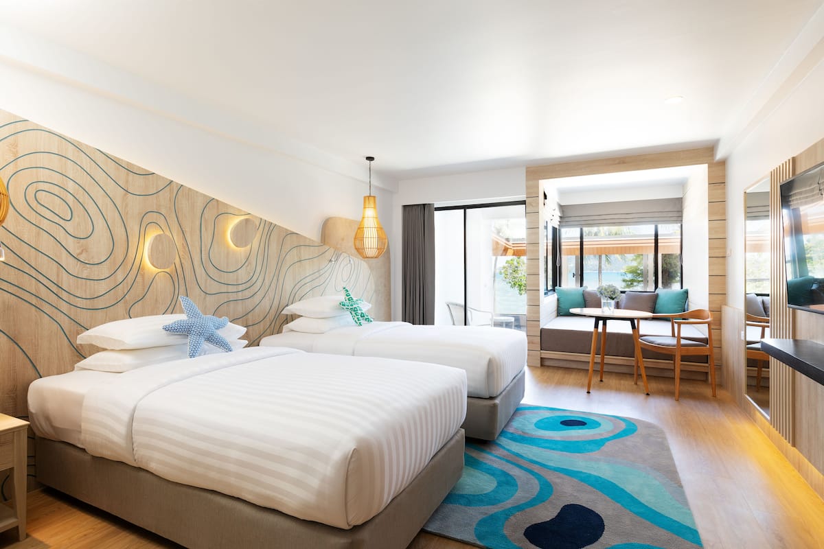 Deluxe Balcony Seaview