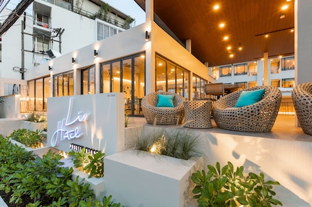 Fachada de la propiedad