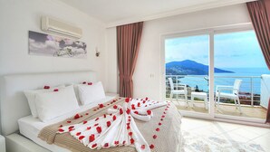 Unclassified image, 2 of 64, button - Villa Tepe (Kas)