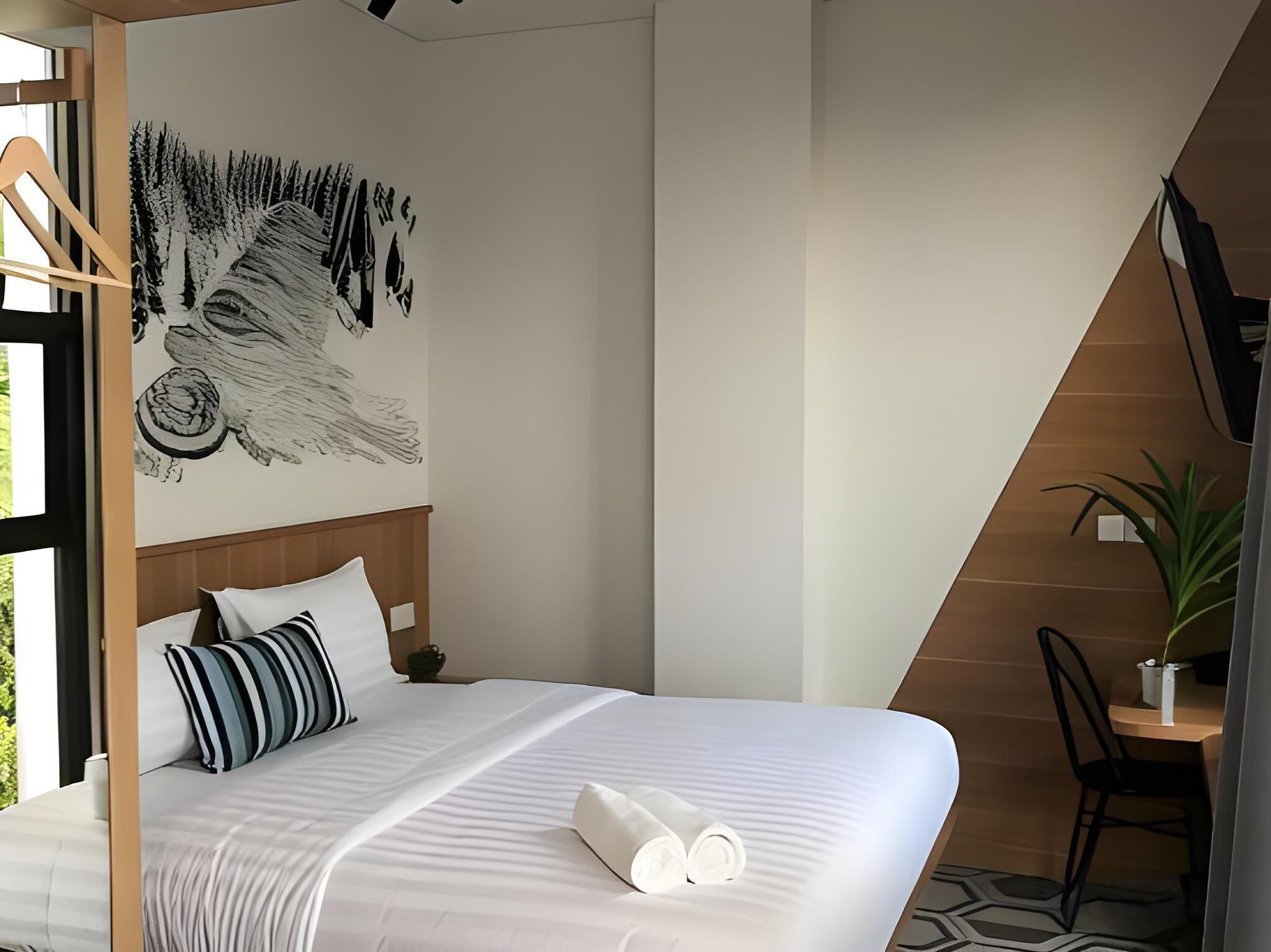 Skrivbord, gratis wi-fi och sängkläder