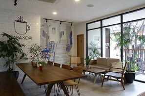Dining - Casa Living Senayan (Jakarta)