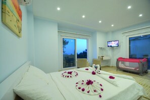 Villa | 3 chambres, bureau, fer et planche Ă repasser, Wi-Fi gratuit