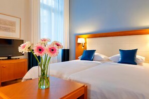 Ropa de cama hipoalergénica y minibar 