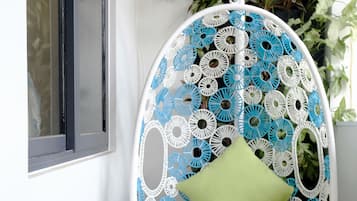 尊爵開放式客房, 1 張加大雙人床和 1 張沙發床, 陽台, 城市景觀 | 露台/庭院