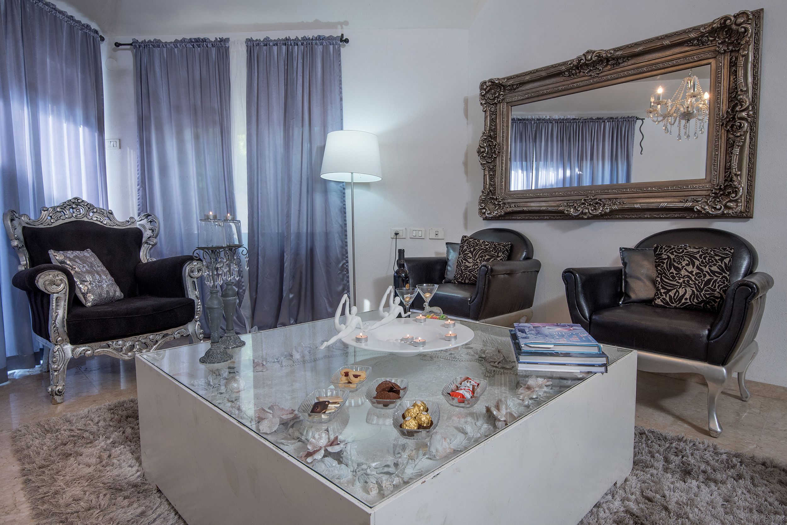 Suite Majestueuse, 3 chambres | Bureau, lits bébé (gratuits), Wi-Fi gratuit, draps fournis