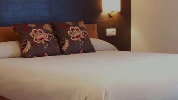 Appartement, 1 tweepersoonsbed met slaapbank, niet-roken, uitzicht op bergen | Gratis babybedden, gratis wifi, beddengoed