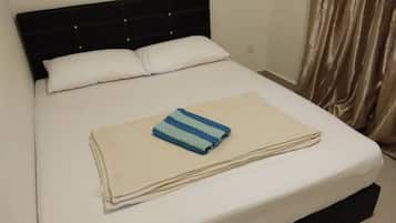 2 bedrooms, individually furnished, blackout curtains, soundproofing