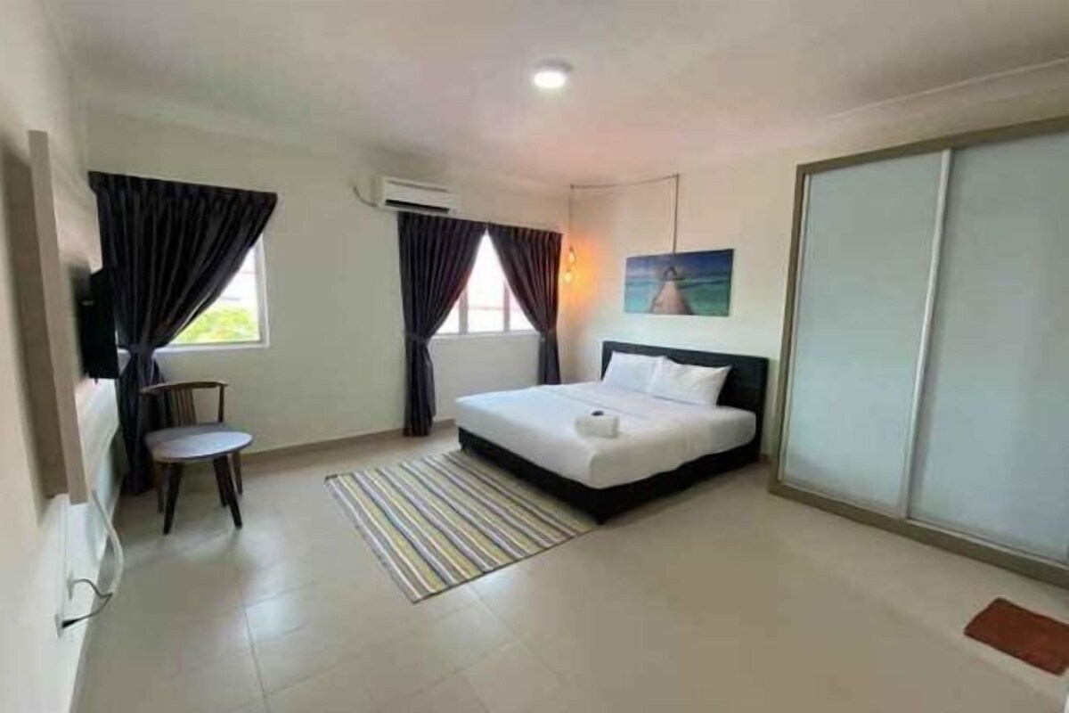 2 bedrooms, blackout curtains, soundproofing, iron/ironing board
