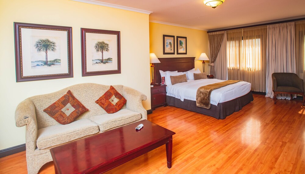 Sea Cliff Hotel by null