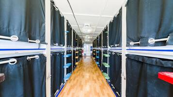 Free WiFi, bed sheets