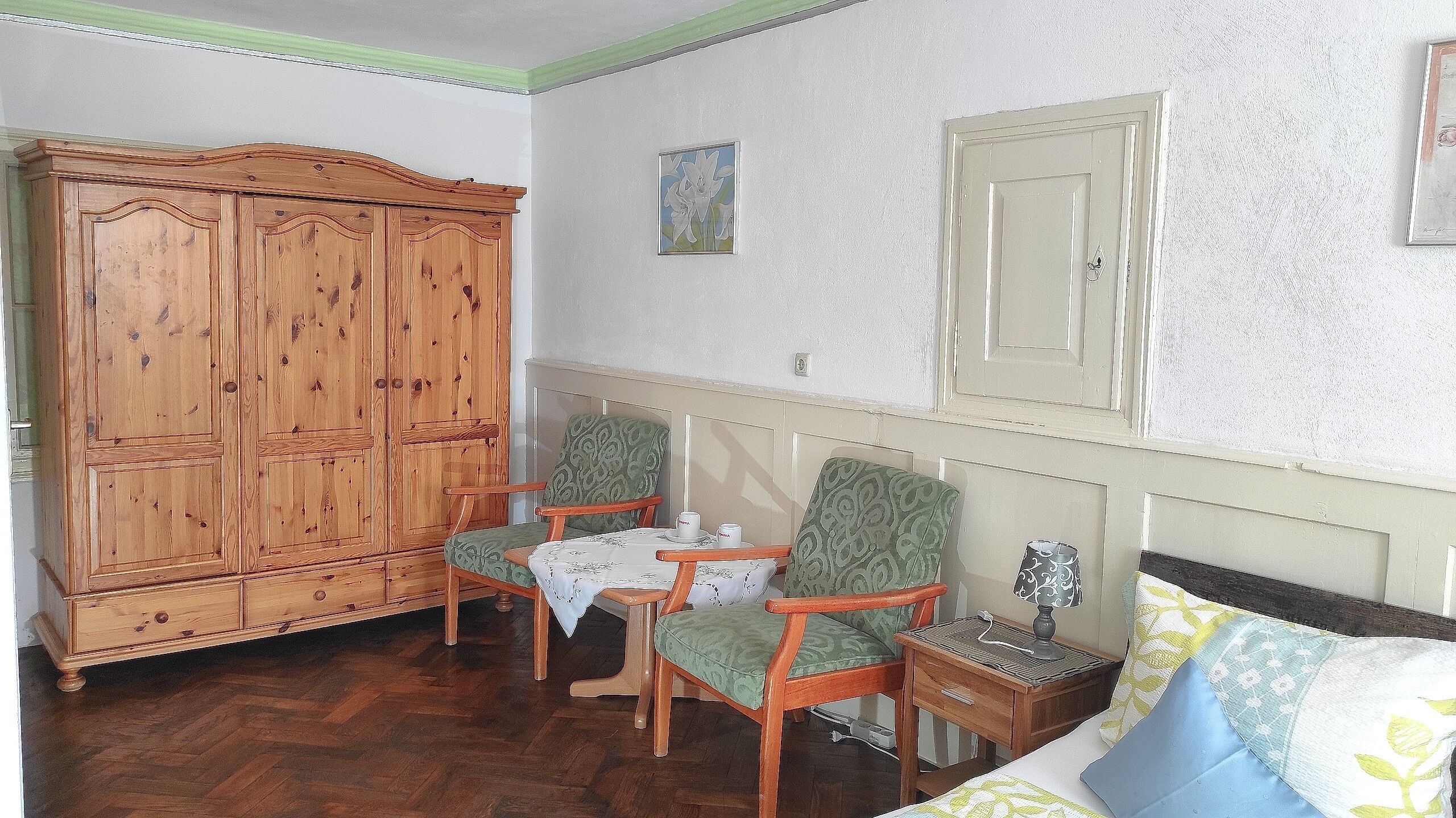 classic double room, 1 king bed | individually decorated, individually furnished, rollaway beds, free wifi