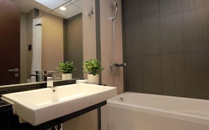 Douche de la salle de bain