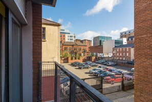 Standard-Apartment, mit Bad (2-Bed) | Blick vom Balkon