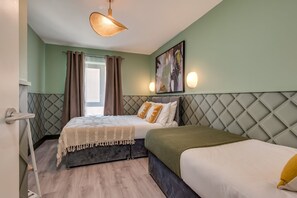 Deluxe Apartment, Ensuite (2 Bed) | Lounge