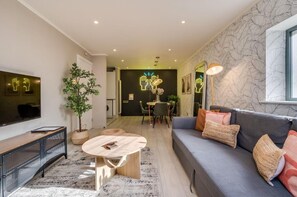 Apartamento Deluxe, baño privado (2 Bed) | Salón