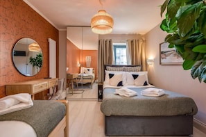 Deluxe Apartment, Ensuite (2 Bed) | 1 bedroom - Central Belfast Apartments: Citygate (Belfast)