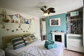 2 عدّة غرف نوم ومكتب ومكواة/لوح كي وواي فاي