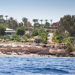 Playa privada y bar en la playa