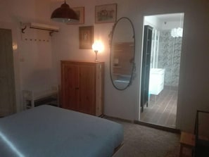 8 quartos, quartos à prova de som