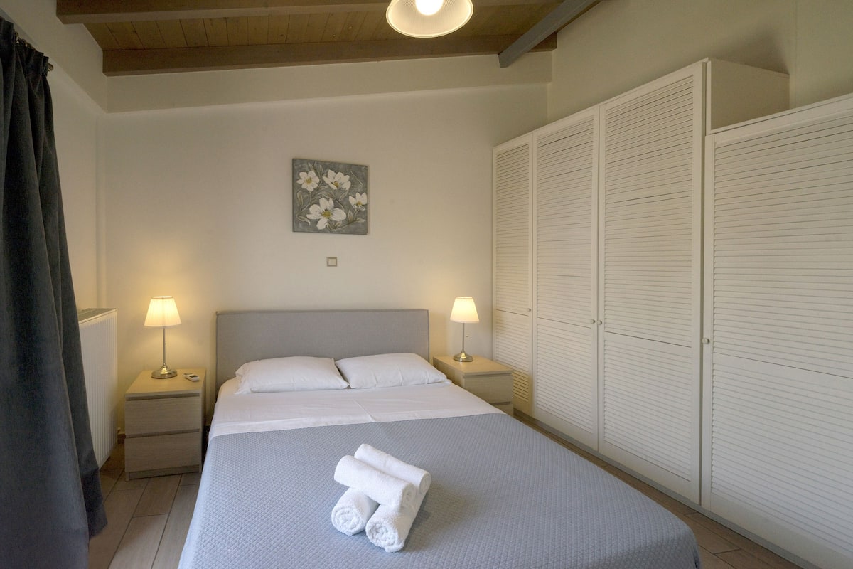 Loft (2) | 3 slaapkamers, een kluis op de kamer, individueel gedecoreerd