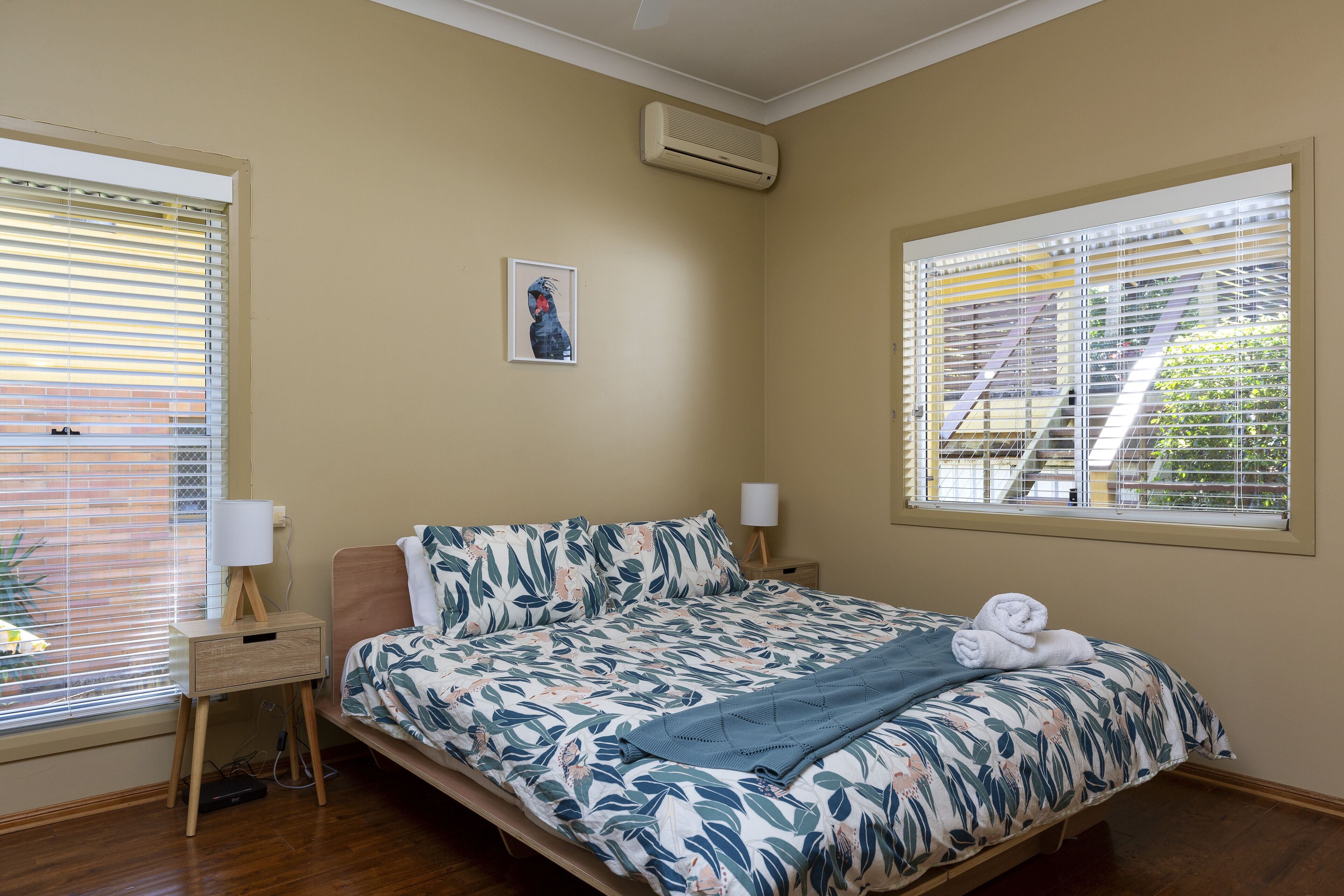 Spacious Noosa beachhouse - where the forest meets the sea - great for families! — image 13