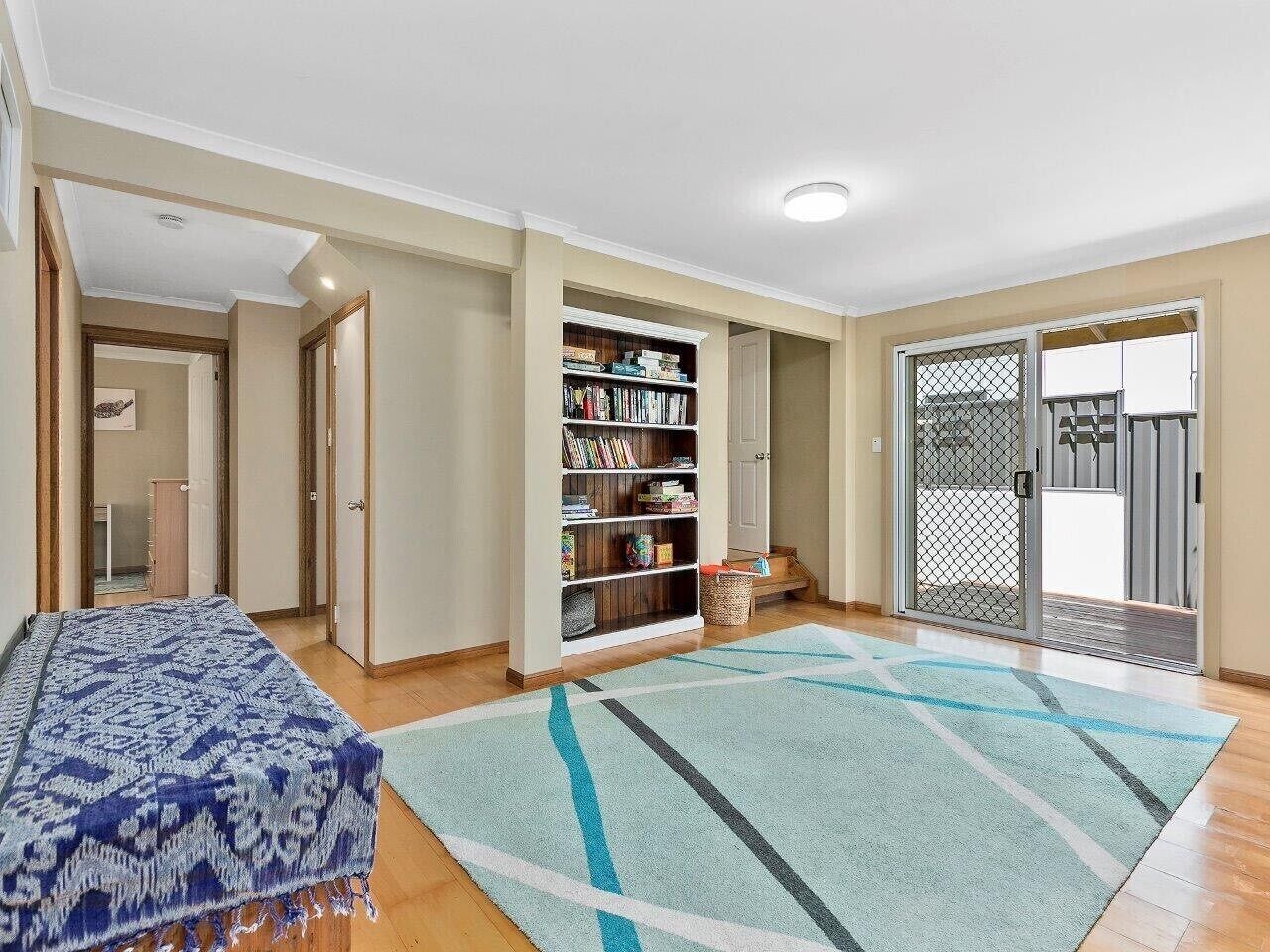 Spacious Noosa beachhouse - where the forest meets the sea - great for families! — image 24