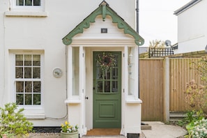 Exterior detail - Coastal retreat on the beach in Kingsdown, near Deal (Deal)