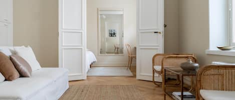 Roost Roobert | Oleskelualue | Taulutelevisio