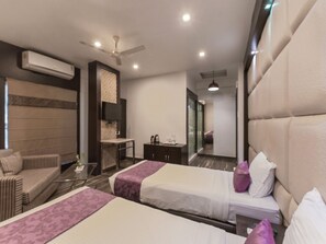Deluxe-Zimmer, 1 Einzelbett, Raucher | Bügeleisen/Bügelbrett, Zustellbetten, kostenloses WLAN, Bettwäsche