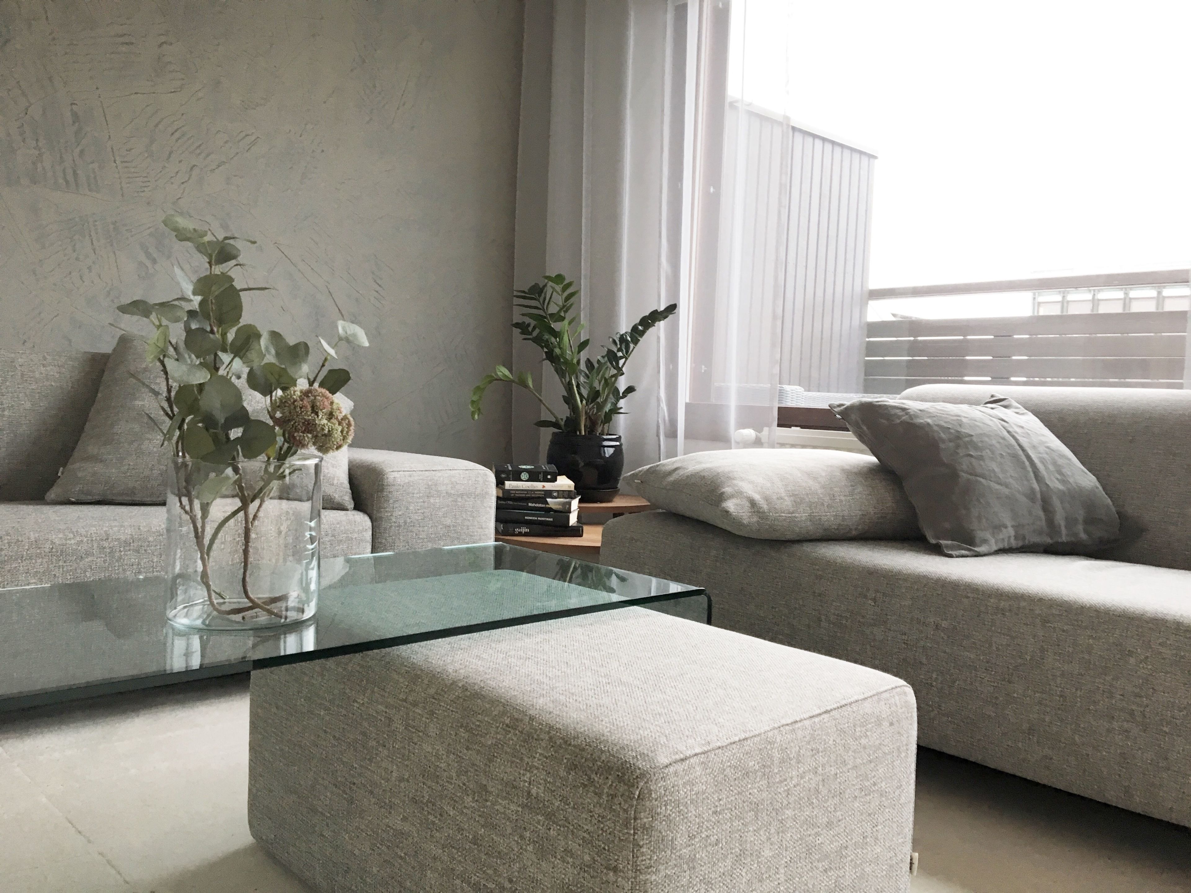 Premium Apartment, 1 Queen Bed, Non Smoking, City View | Living room