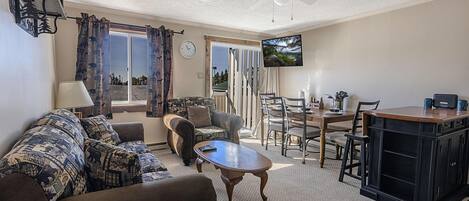 Una televisión, libros