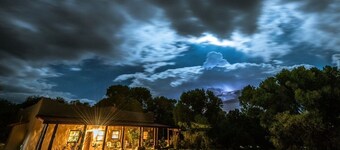 Région viticole de Sedona - superficie paisible 