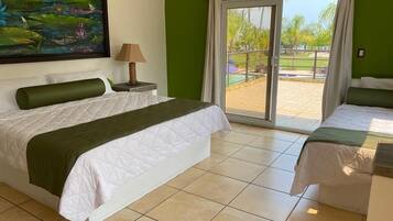 8 bedrooms, iron/ironing board, free WiFi, bed sheets