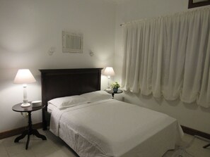 2 Schlafzimmer, Bügeleisen/Bügelbrett, Internetzugang, Bettwäsche