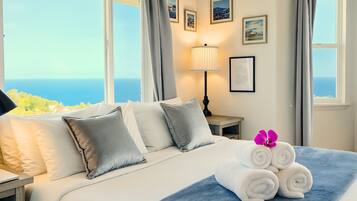 4 bedrooms, iron/ironing board, WiFi, bed sheets