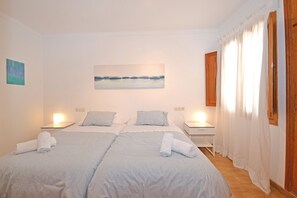 3 Schlafzimmer, Bügeleisen/Bügelbrett, kostenloses WLAN, Bettwäsche