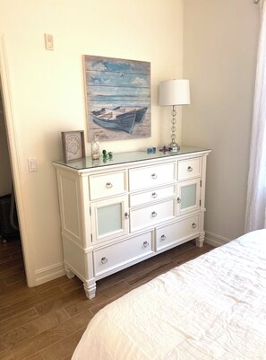 Unclassified image, 3 of 19, button - Luxury Condo in Cedar Hammock - Gated Golf and Tennis CC - Upscale Furnished (Naples)