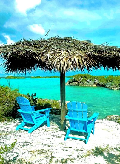 Oceanfront Villa-Panoramic Views-Private Beach-Infinity Edge Pool