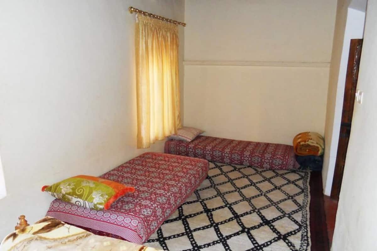 Twin Room (Tatfi) | Iron/ironing board, free WiFi, bed sheets