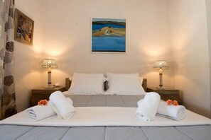 傳統獨棟房屋 | 2 間臥室、書桌、筆電工作空間、遮光布/窗簾