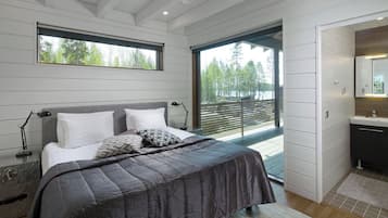 Exclusive Villa Loiste | 3 bedrooms, individually decorated, individually furnished, desk