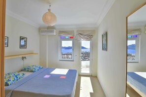 Departamento, 3 habitaciones, balcón | 3 habitaciones, escritorio, tabla de planchar con plancha y wifi gratis 