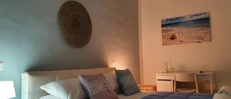 Classic Triple Room | Premium bedding, memory foam beds, minibar, desk