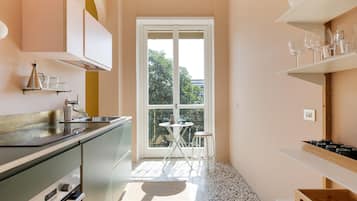 Refrigerador, horno, parrilla de estufa y lavavajillas