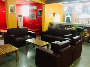 Café da manhã continental grátis todos os dias