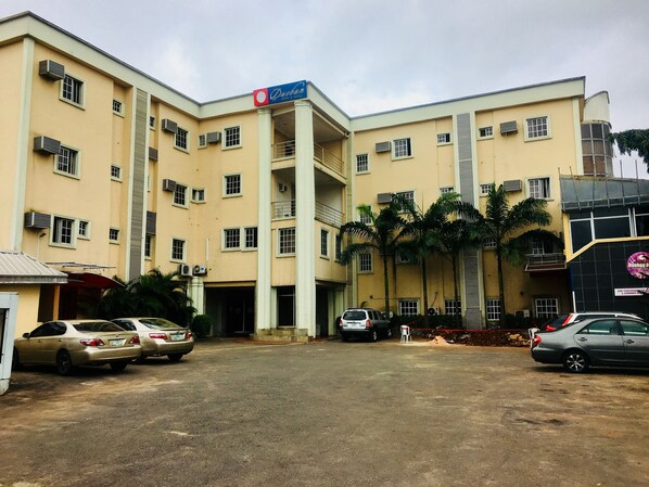 Bagian depan properti