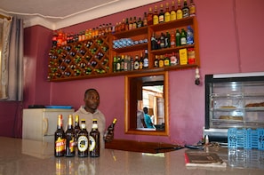 Bar (en la propiedad)